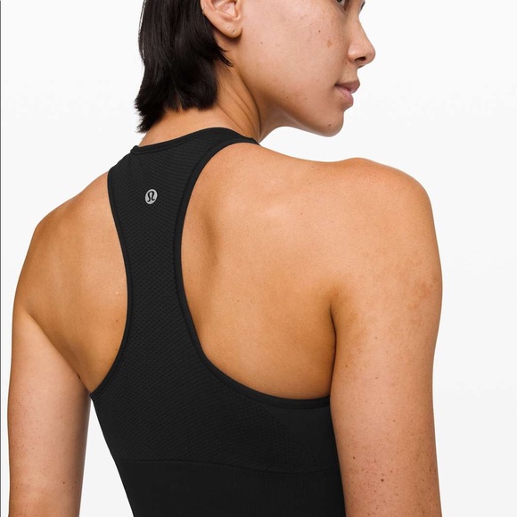 NWT ✨ Lululemon Ebb to train sports bra - Picture 2 of 3